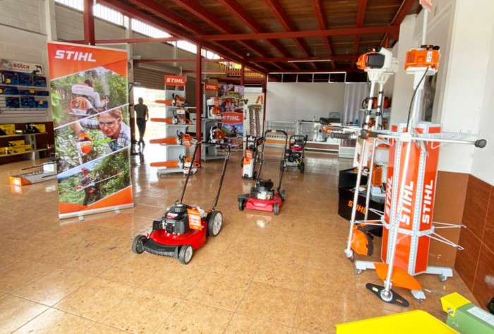 EQUIPADUS & Multiservicios Ulate (Miramar)